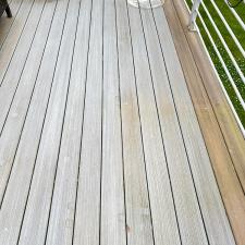 bellevue-deck-and-driveway-cleaning 2