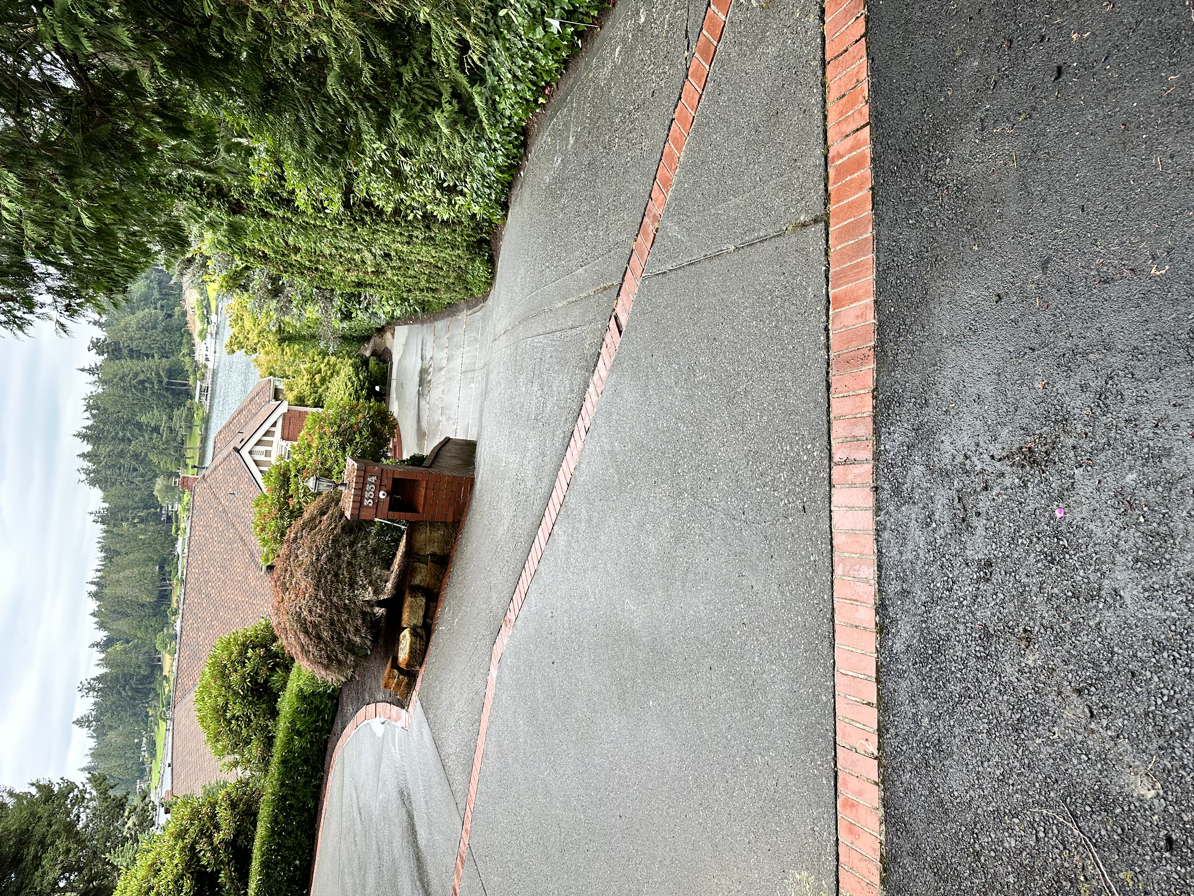 Superb Quality Driveway and Patio Cleaning in Medina, Washington