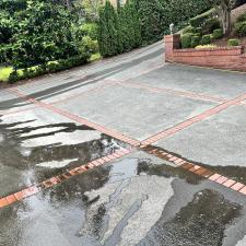 Superb-Quality-Driveway-and-Patio-Cleaning-in-Medina-Washington 1